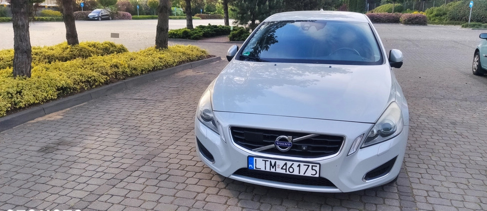 Volvo S60 cena 45000 przebieg: 311000, rok produkcji 2010 z Warszawa małe 29